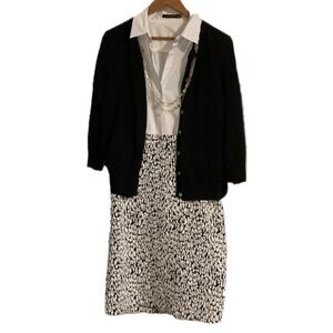 MICHAEL KORS Black and White Animal Print Pencil Skirt. NWT